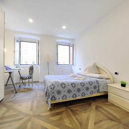 Trieste Stazione - Free Wifi Appartement Buitenkant foto